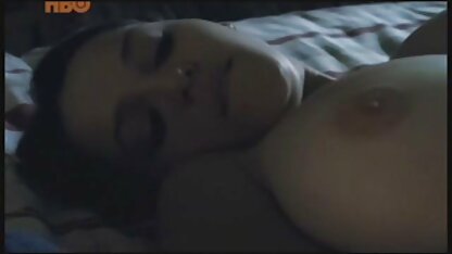 Phoebe film sex amateur francais Cates in Paradise - avec scène de piscine à réflexion fixe